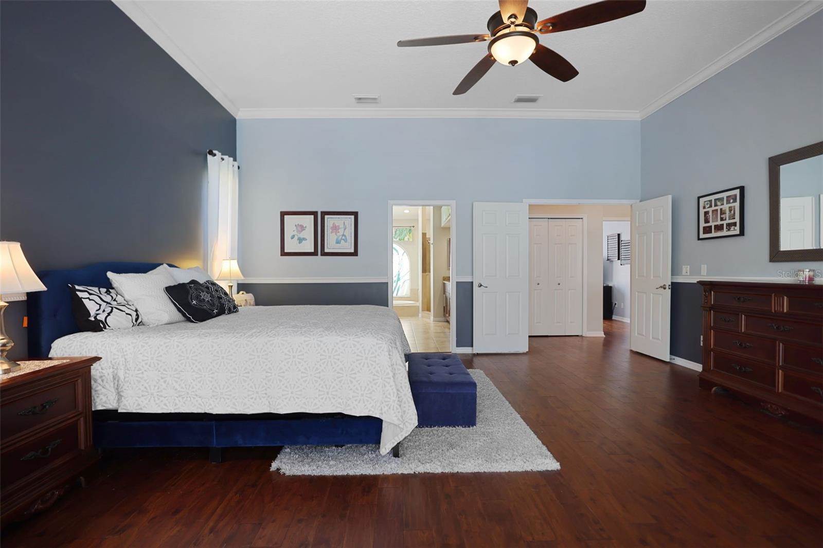 1354 Forestedge Boulevard, Oldsmar, FL 34677