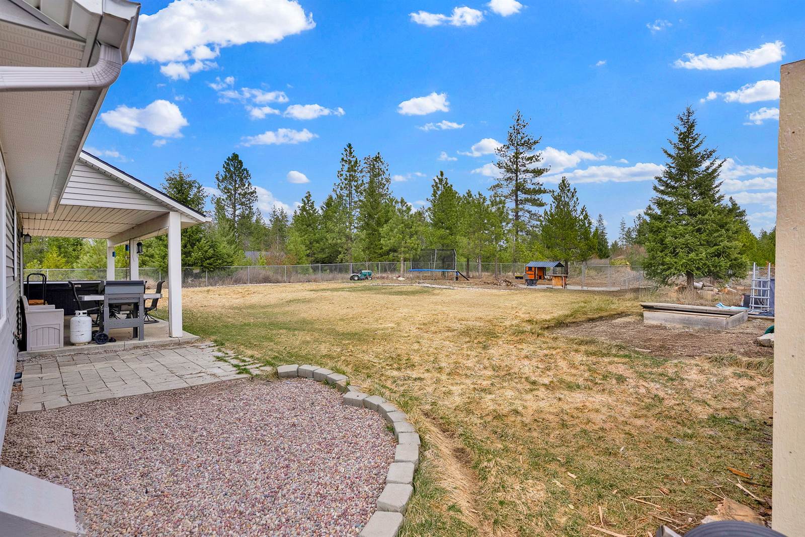 32960 North 14TH Ave, Spirit Lake, ID 83869