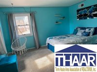 530 West Krislynn Woods Ave, West Terre Haute, IN 47885