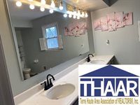 530 West Krislynn Woods Ave, West Terre Haute, IN 47885