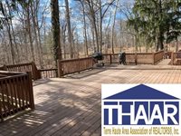 530 West Krislynn Woods Ave, West Terre Haute, IN 47885