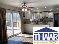 530 West Krislynn Woods Ave, West Terre Haute, IN 47885