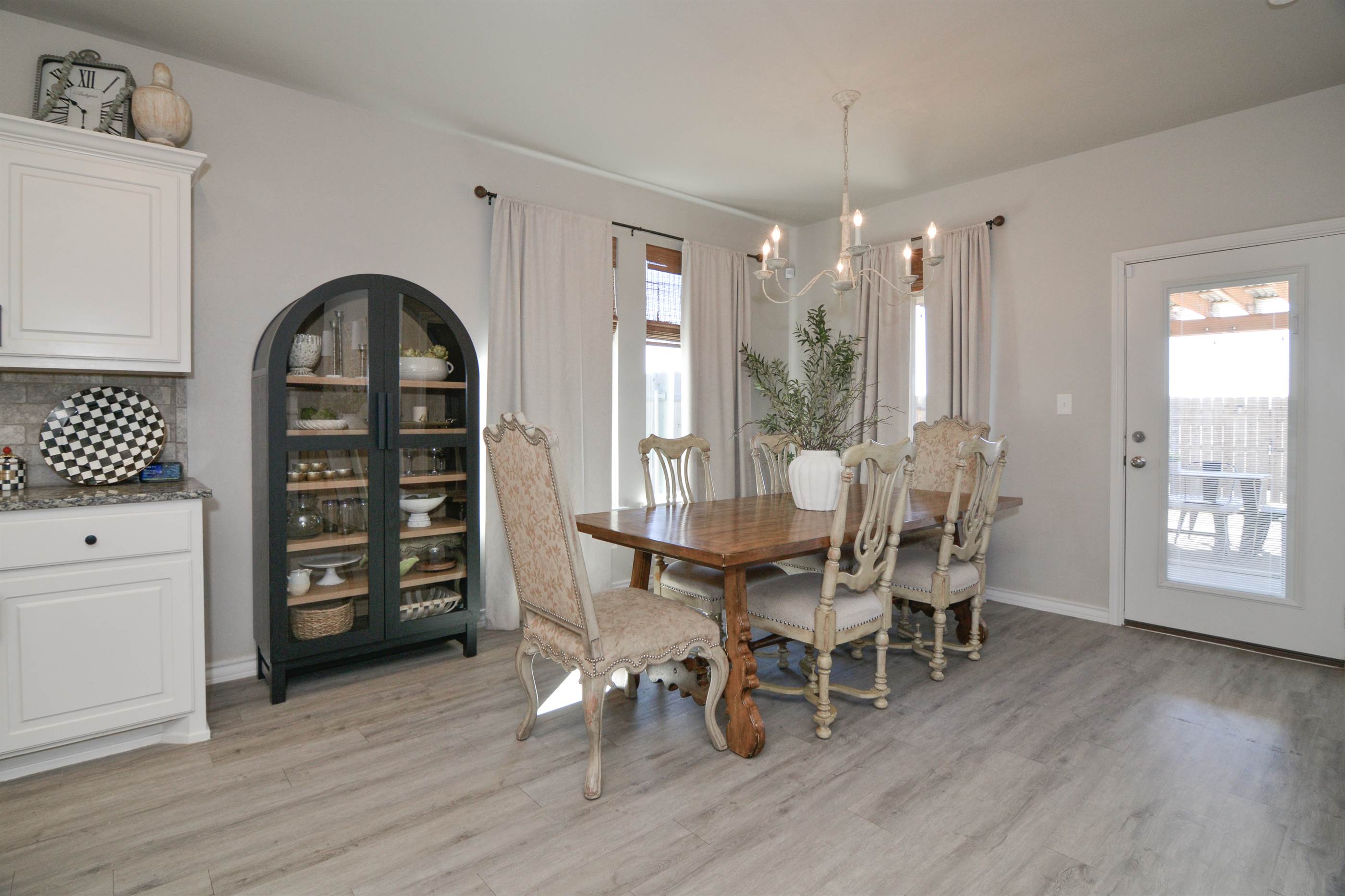 8811 18th St, Lubbock, TX 79416