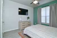 8811 18th St, Lubbock, TX 79416