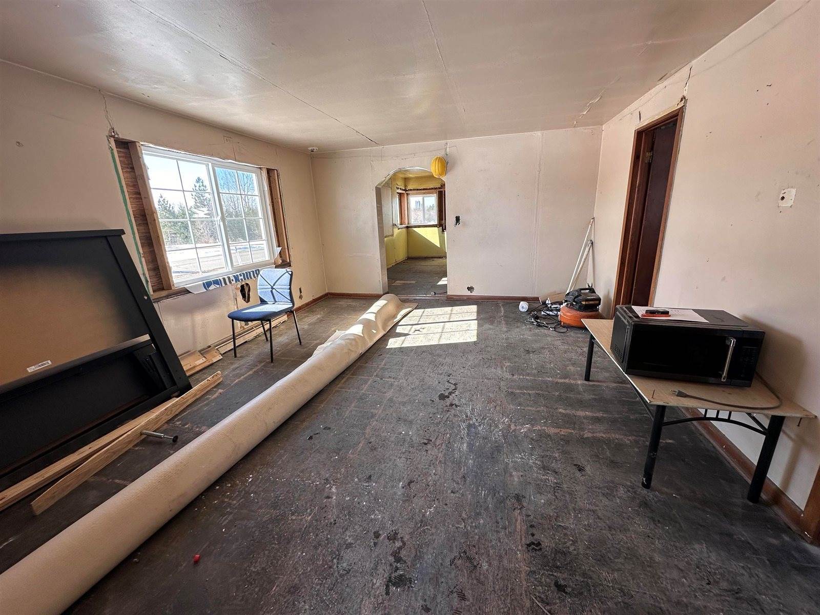 6208 Kriescher Road, Lena, WI 54139