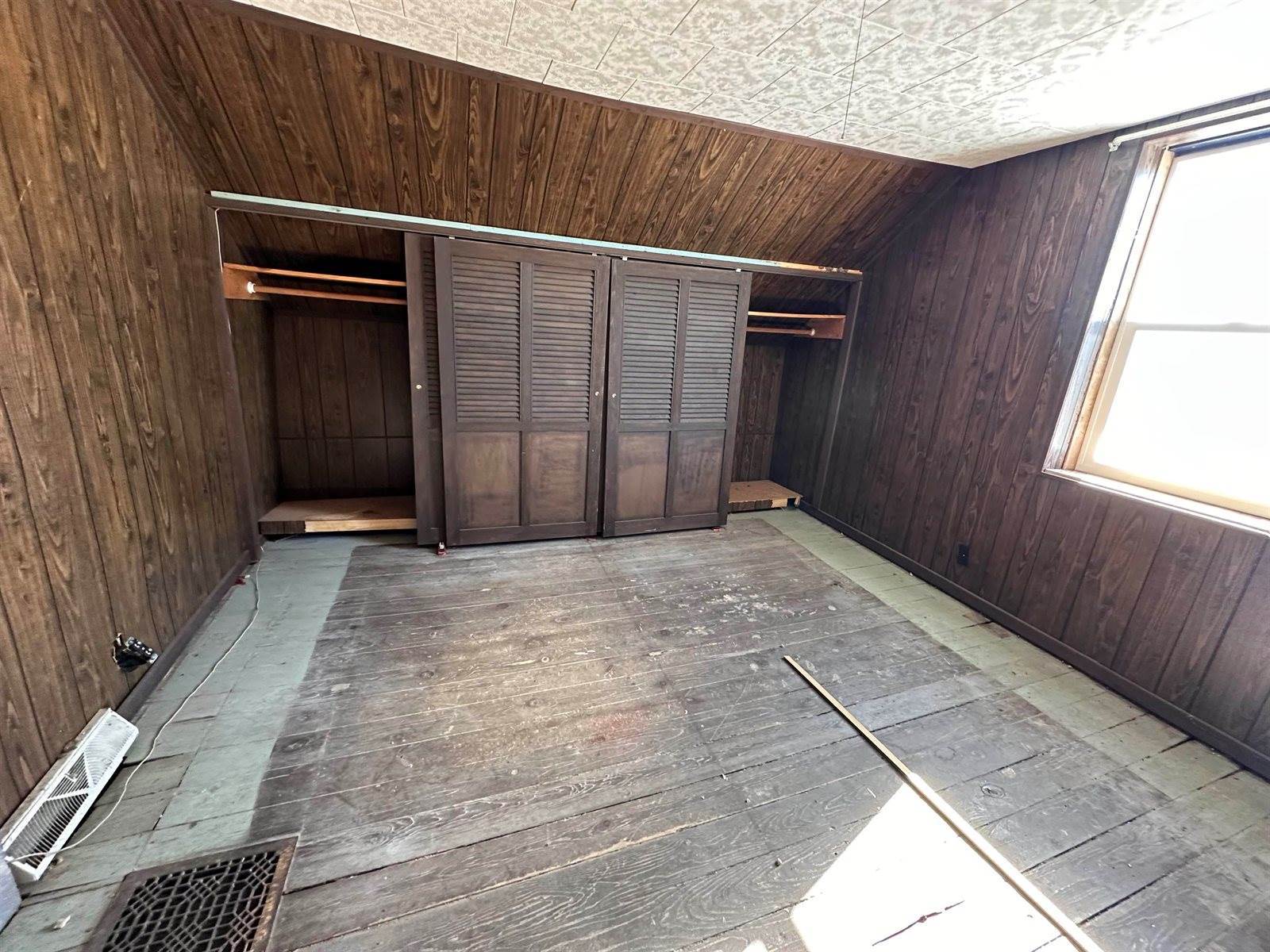 6208 Kriescher Road, Lena, WI 54139