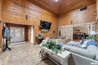 2302 Timber Lane Drive, Port Byron, IL 61275