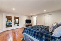 2302 Timber Lane Drive, Port Byron, IL 61275