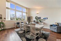 2302 Timber Lane Drive, Port Byron, IL 61275