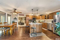 2302 Timber Lane Drive, Port Byron, IL 61275