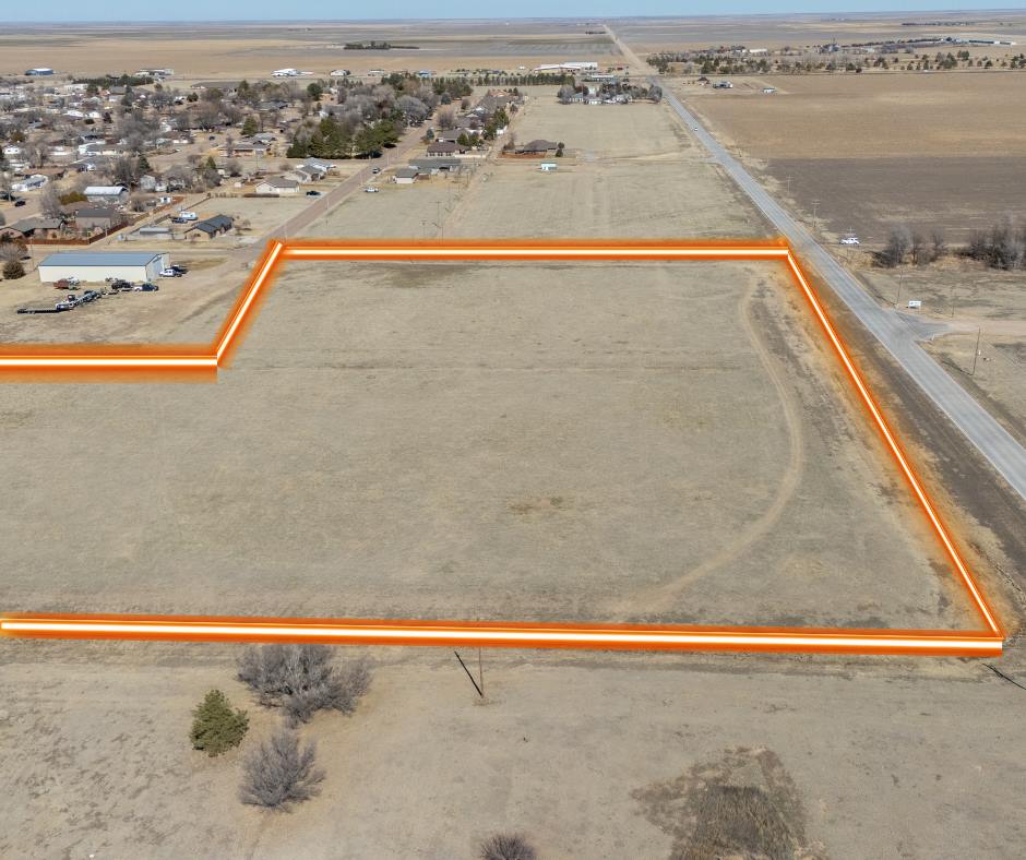 302 South Oak Street, Johnson, KS 67855