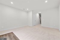 118 Leather Flower Drive, Lake Frederick, VA 22630