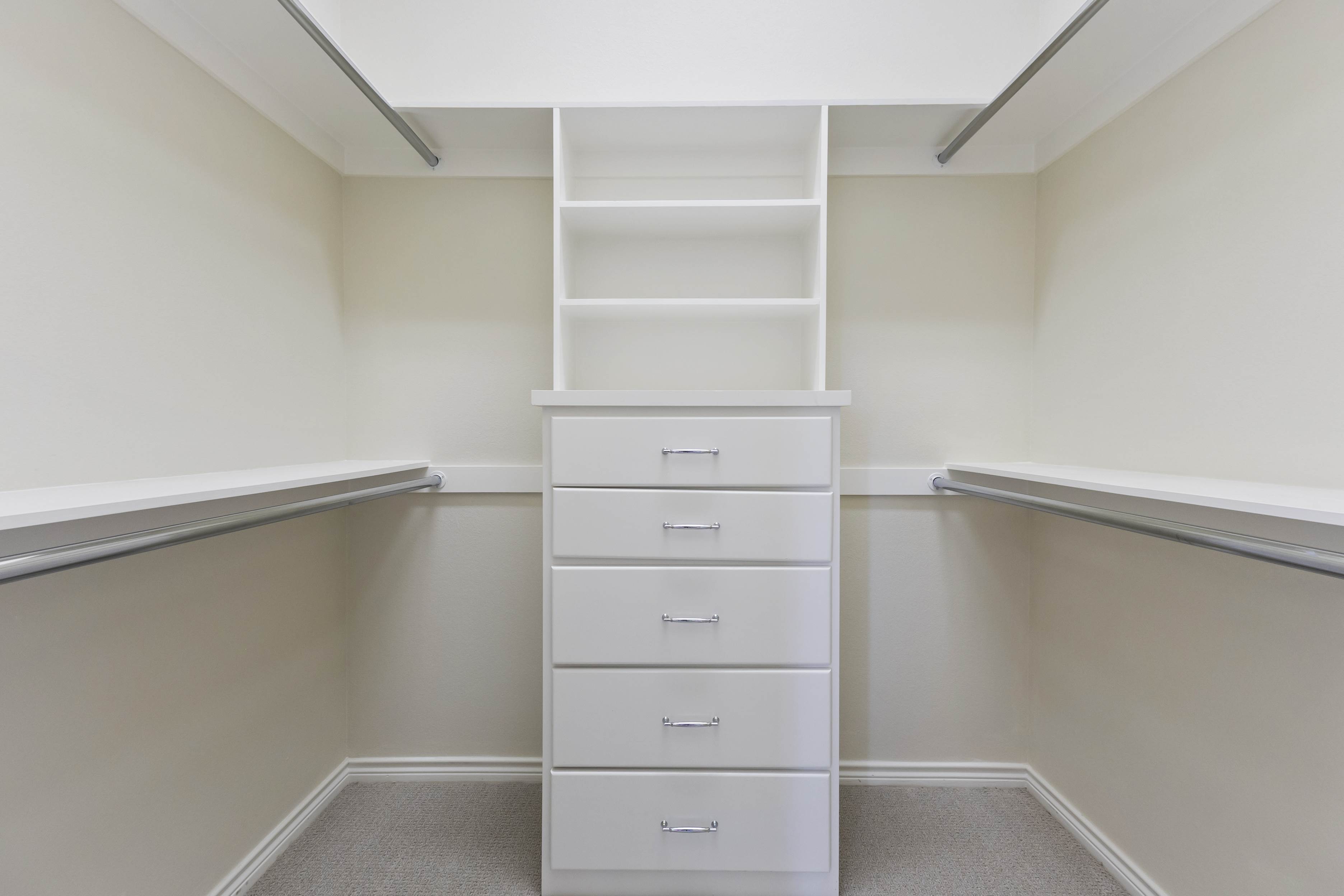 819 Ashford Ct, Tyler, TX 75703