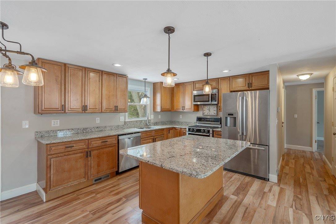 511 Valley Drive East, Sullivan, NY 13037