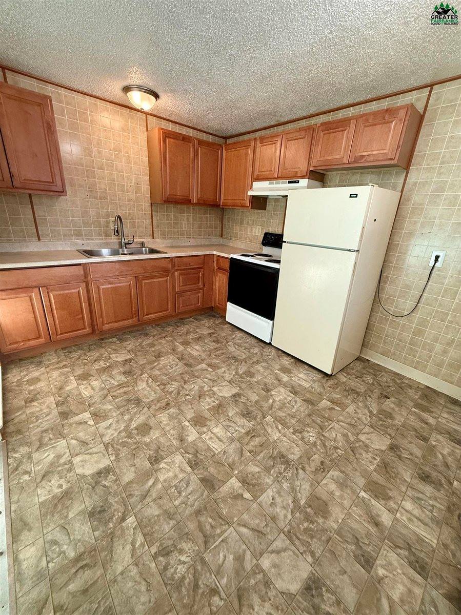 2641 Steese Highway, Fairbanks, AK 99712