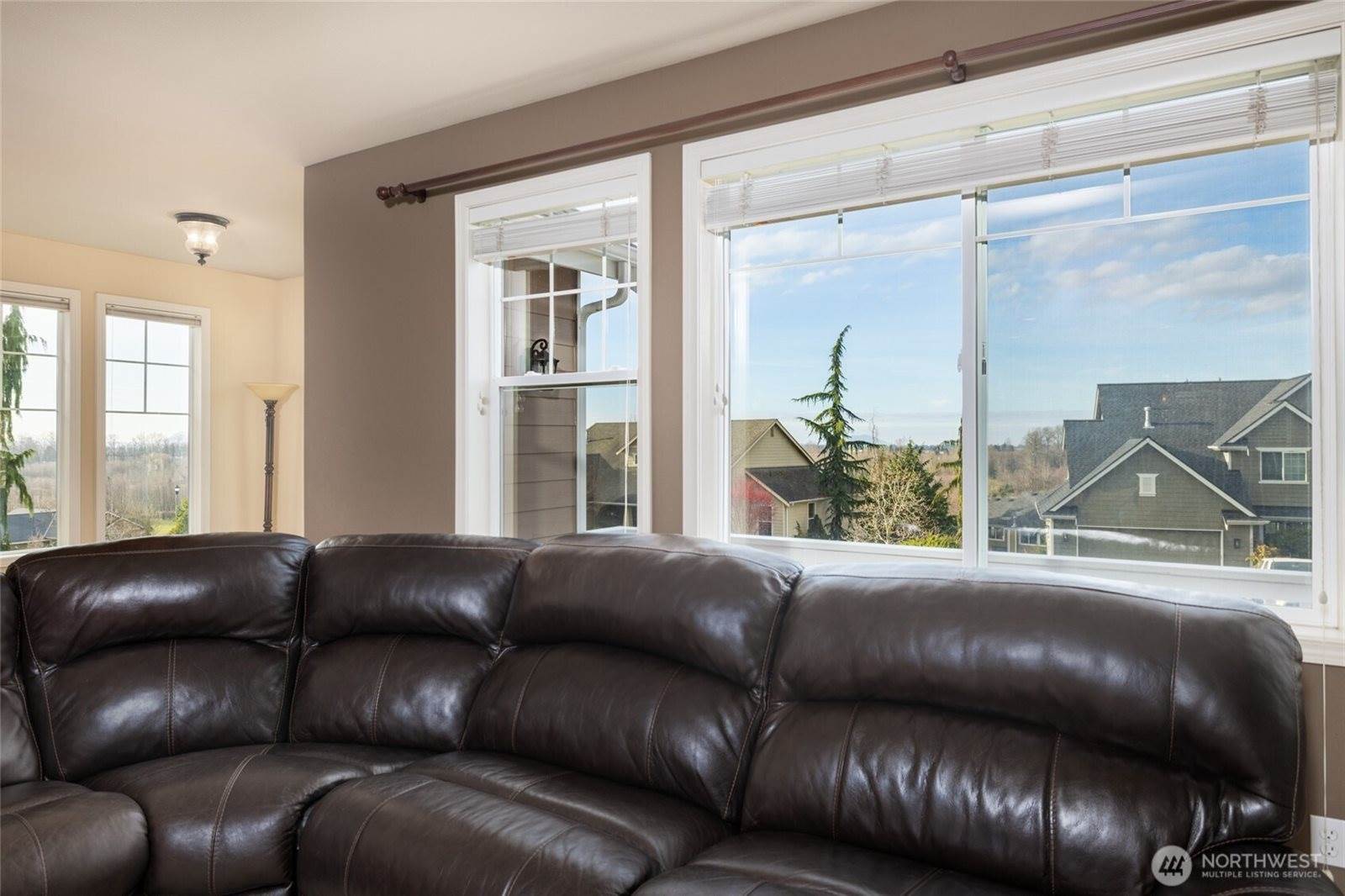 2602 River Vista Loop, Mount Vernon, WA 98273