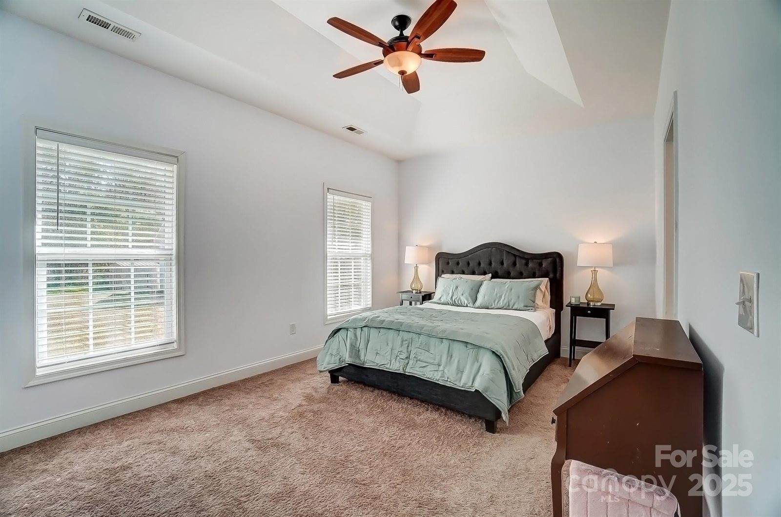 6618 Alexander Road, Charlotte, NC 28270