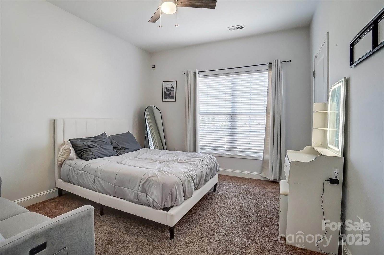 6618 Alexander Road, Charlotte, NC 28270
