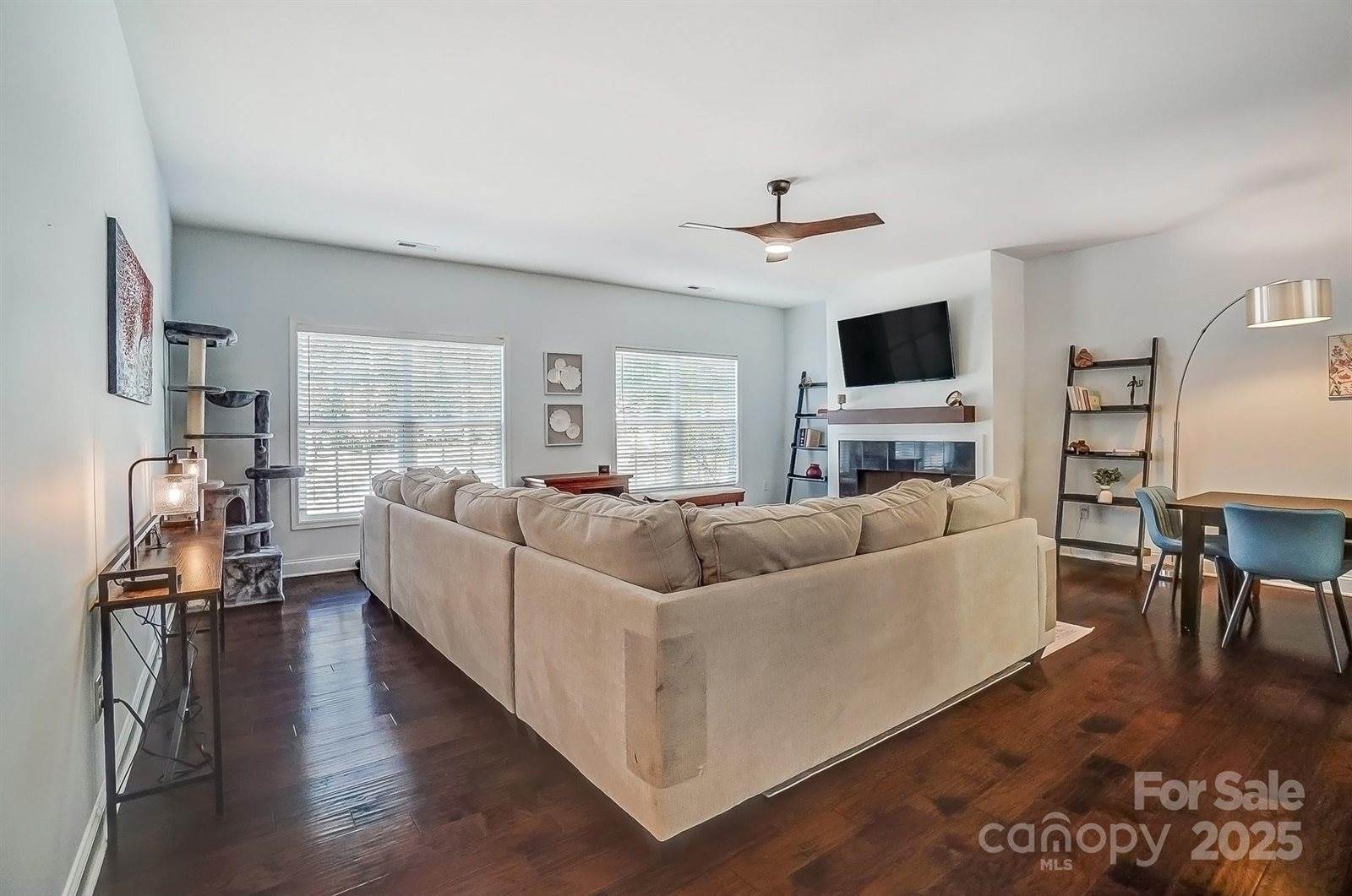 6618 Alexander Road, Charlotte, NC 28270