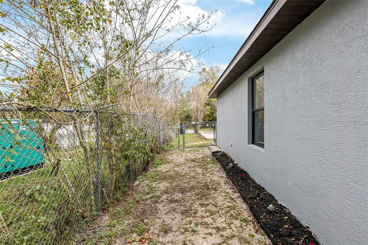 644 SW 2ND Street, Ocala, FL 34471