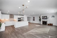 915 Vine Maple Street SE, Lacey, WA 98503