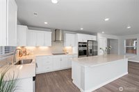 915 Vine Maple Street SE, Lacey, WA 98503