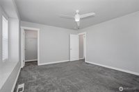 915 Vine Maple Street SE, Lacey, WA 98503