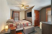 437 Harvey Dr, Racine, WI 53405