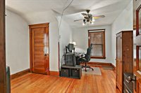 437 Harvey Dr, Racine, WI 53405