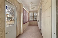 437 Harvey Dr, Racine, WI 53405