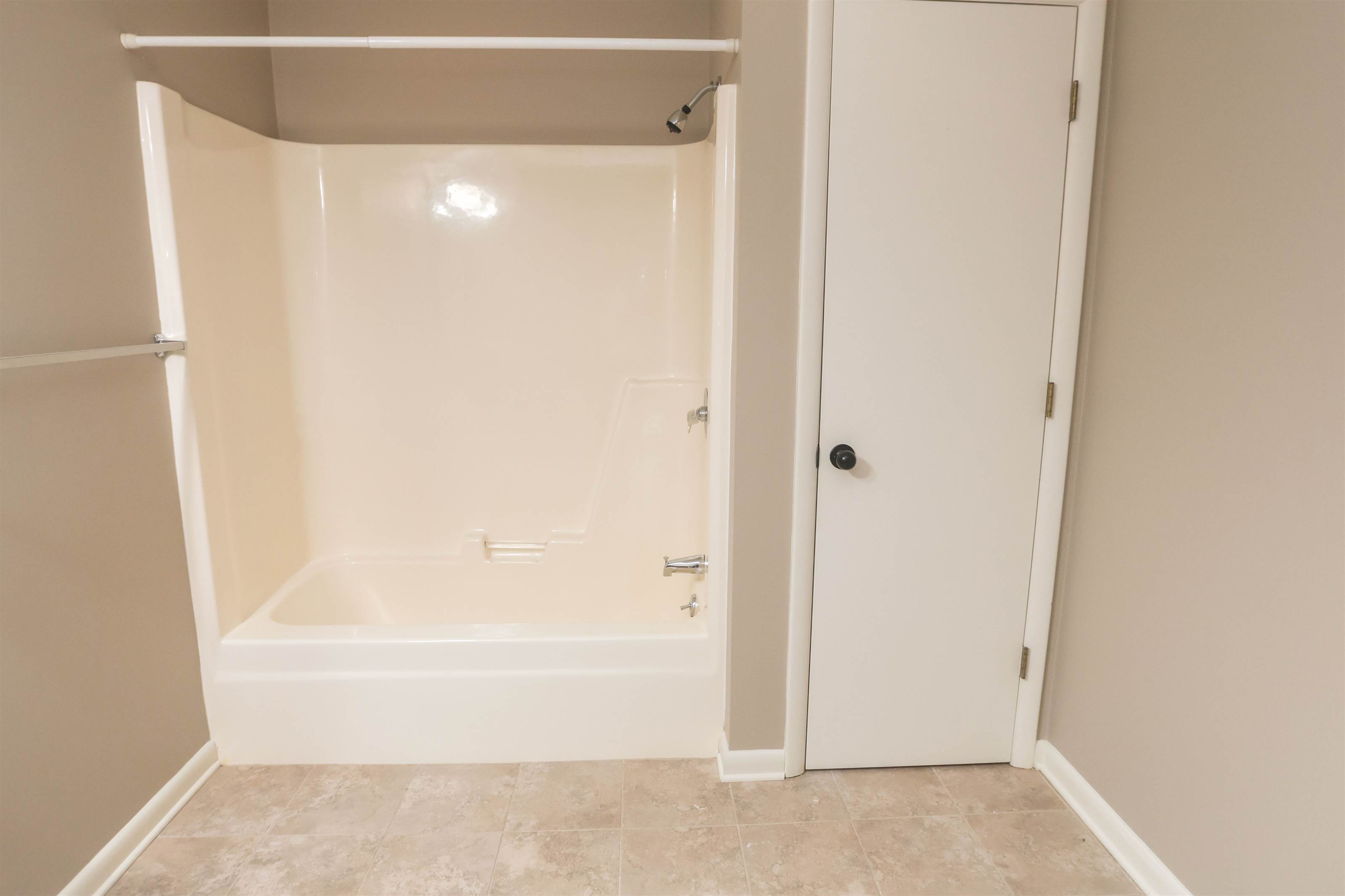 412 Oak Point Rd., Forest, VA 24551