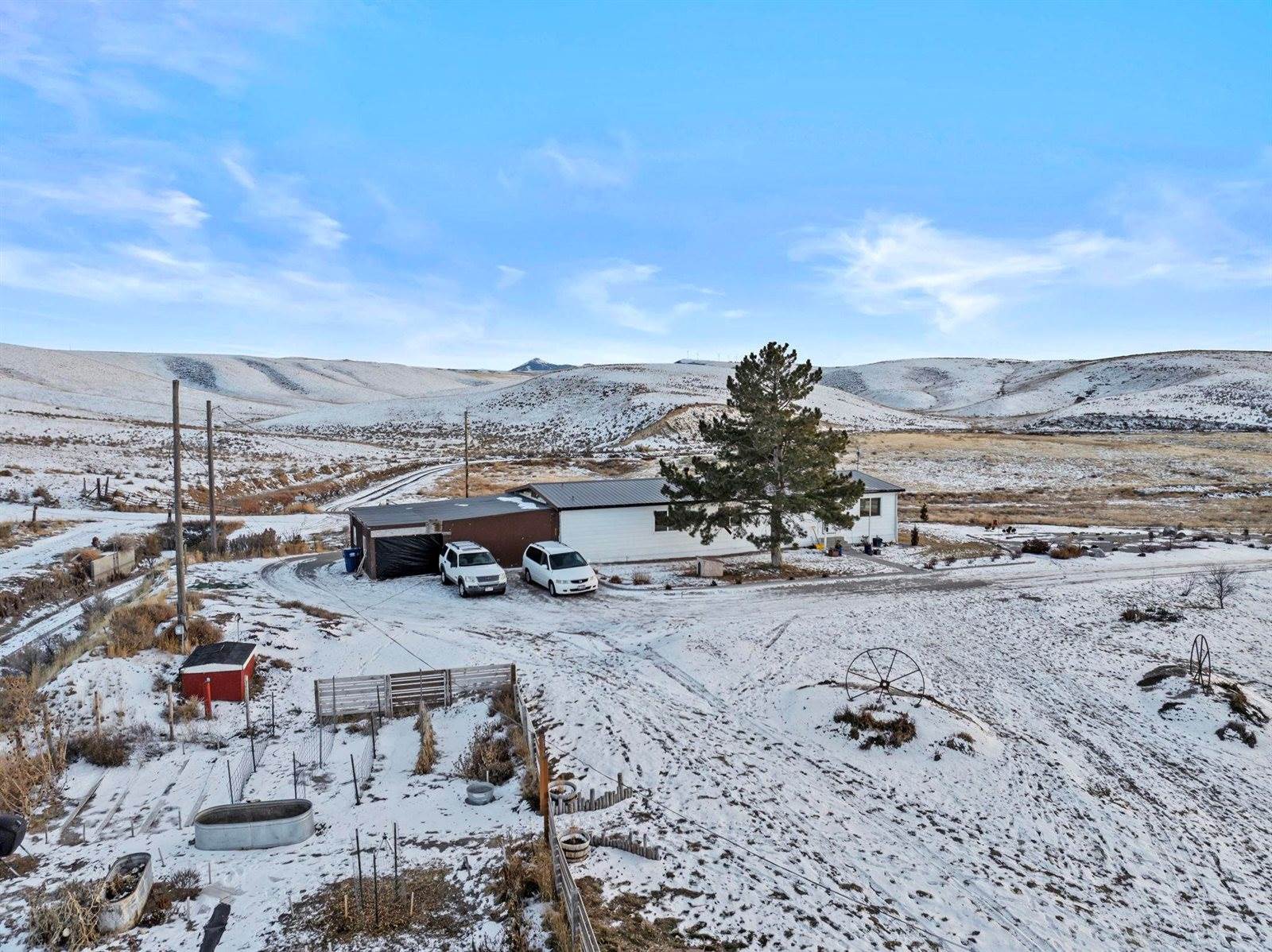 2253 Barnes Road, American Falls, ID 83211