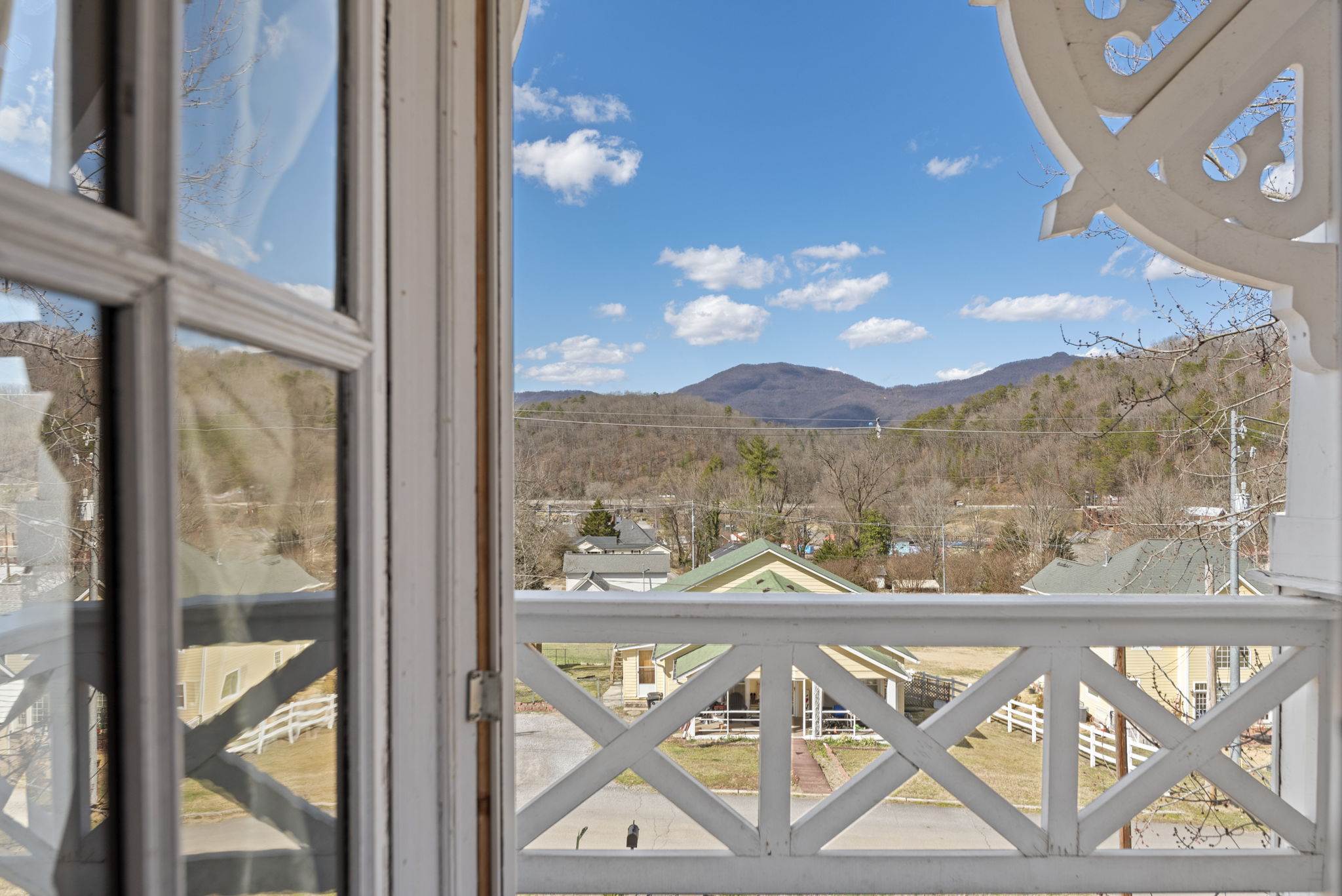 115 Morgan Street, Oliver Springs, TN 37840