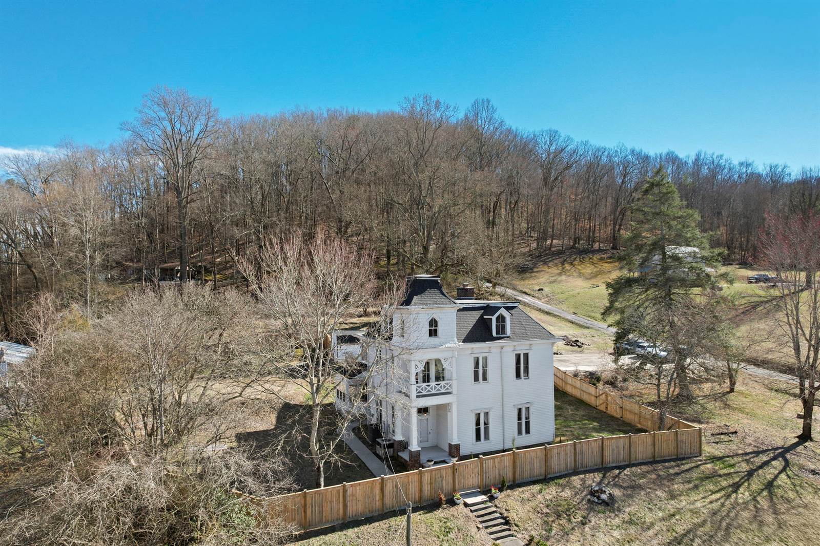 115 Morgan Street, Oliver Springs, TN 37840