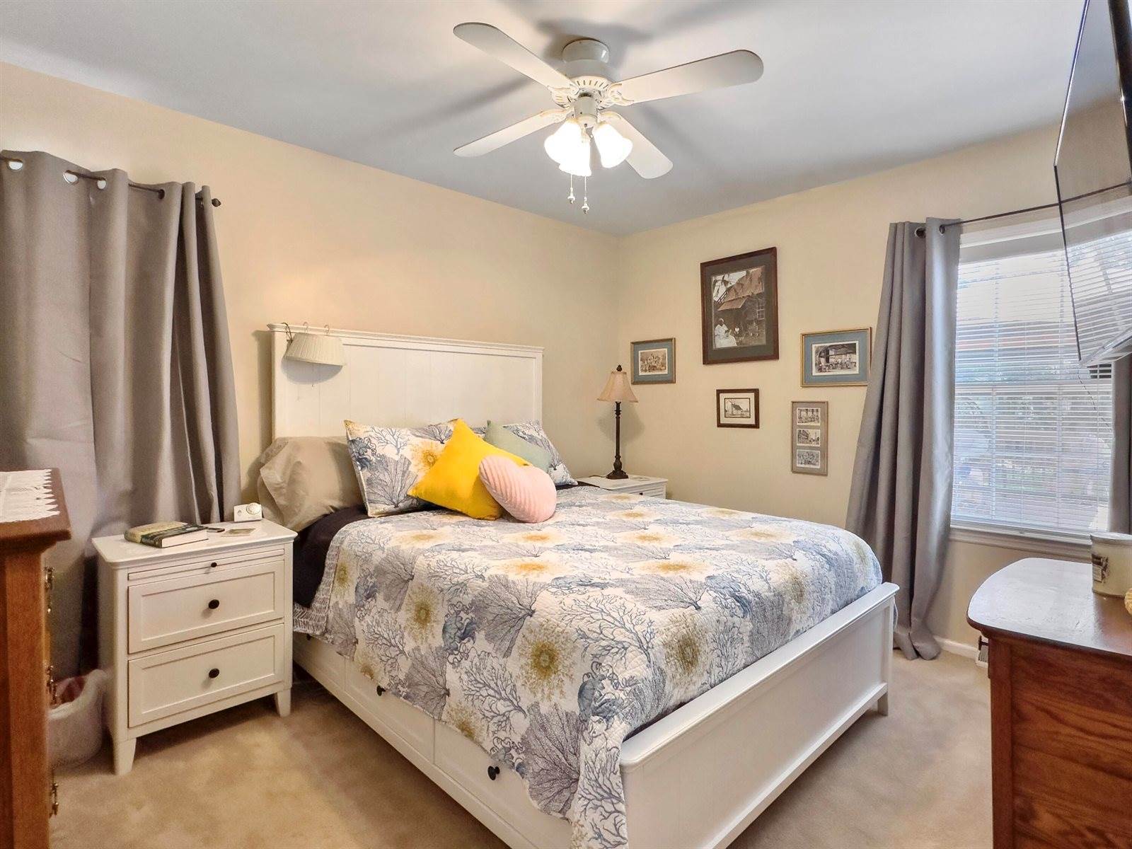 917 Aleppo Drive, Ladson, SC 29456