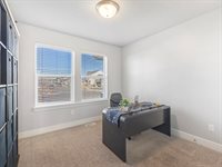 544 East Delano Peak Dr, Eagle Mountain, UT 84005