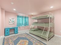 544 East Delano Peak Dr, Eagle Mountain, UT 84005