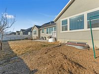 544 East Delano Peak Dr, Eagle Mountain, UT 84005