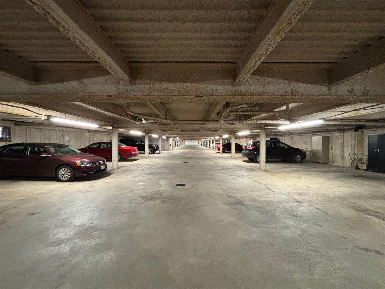 3406 Kim Ct, Roanoke, VA 24018