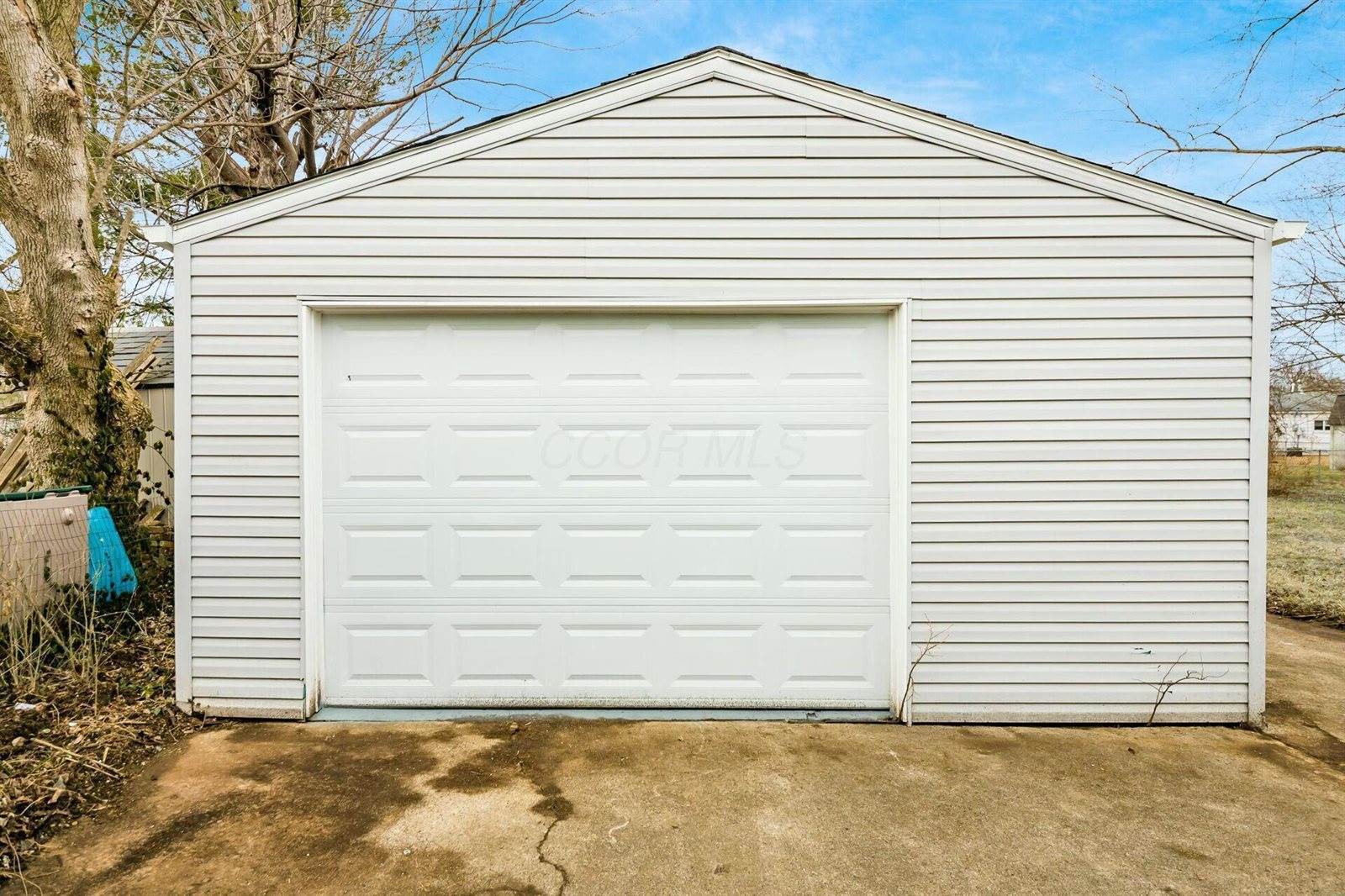 4406 Kumler Drive, Columbus, OH 43213