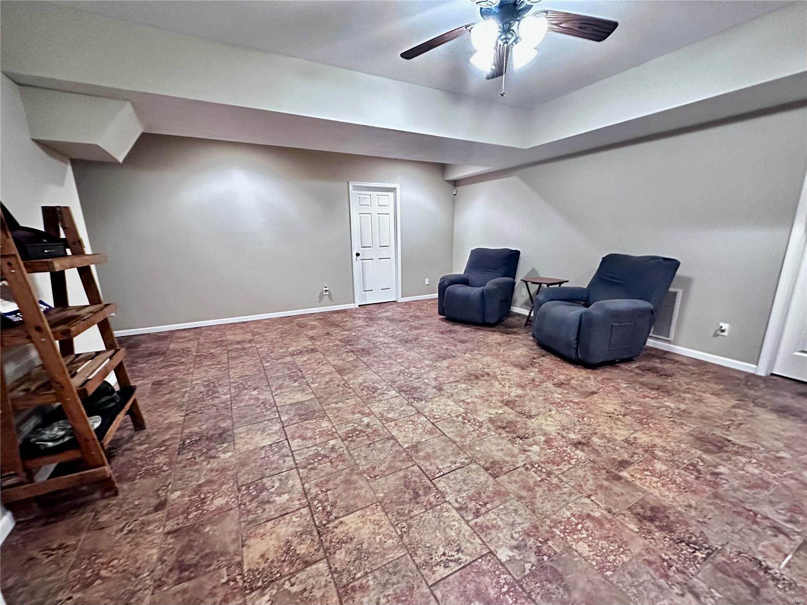 241 Zeigenbein Road, Saint Robert, MO 65584