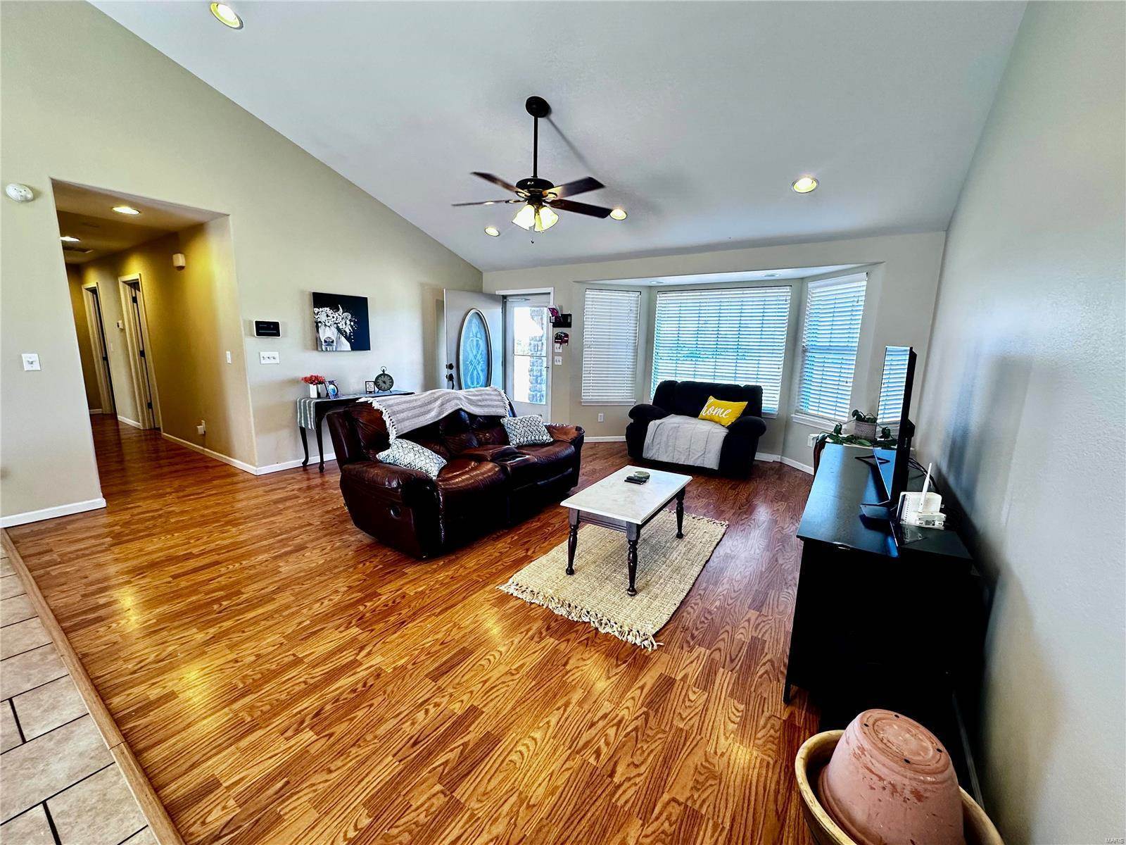 241 Zeigenbein Road, Saint Robert, MO 65584