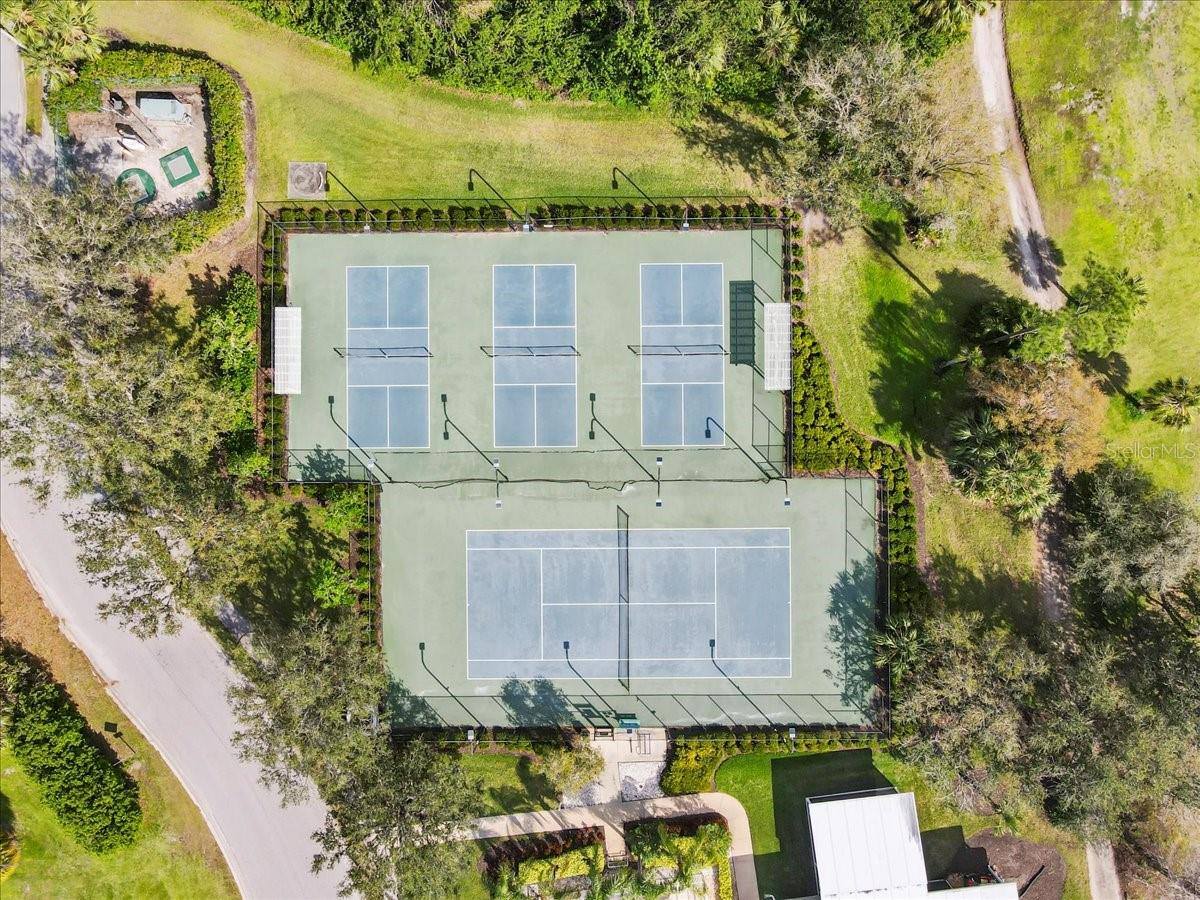 7157 Strand Circle, Bradenton, FL 34203