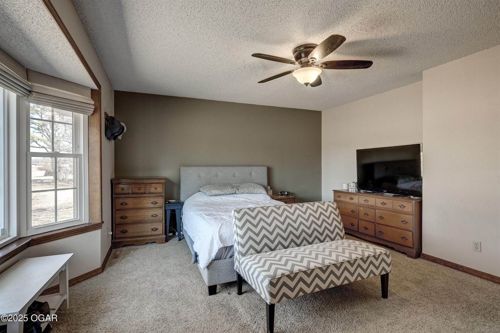 5775 Pearl St, Joplin, MO 64801