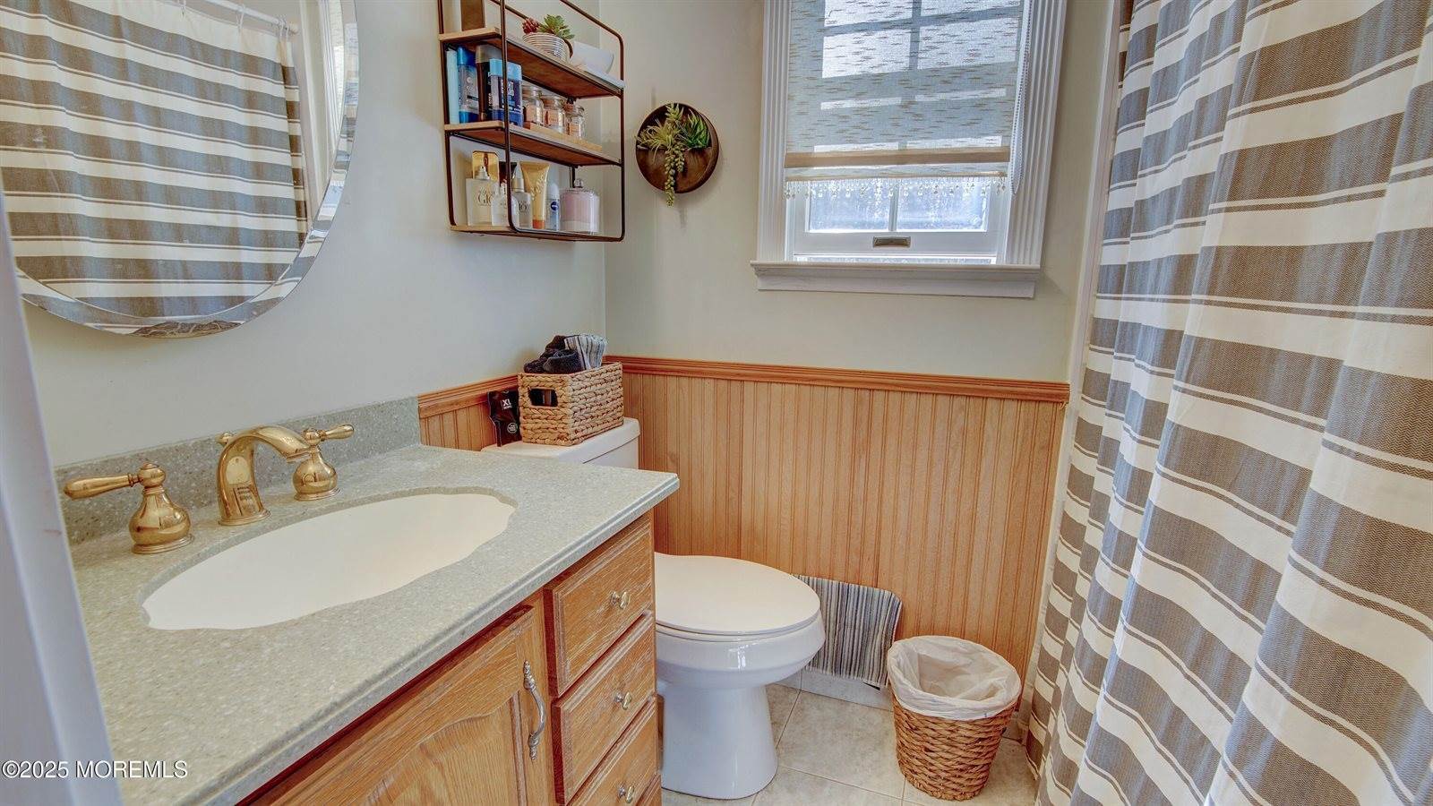 8 Feathertree Court, Howell, NJ 07731