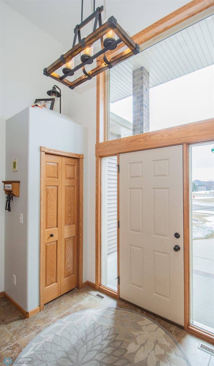 1210 35th Street Circle South, Moorhead, MN 56560