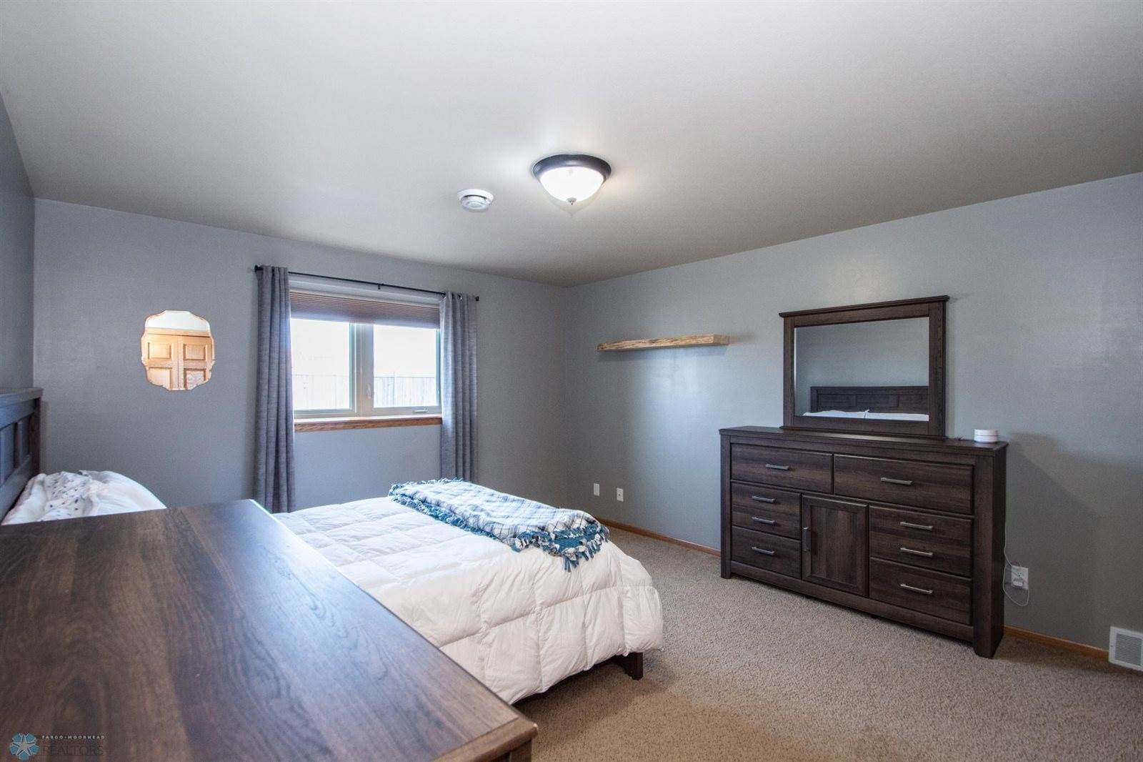 1210 35th Street Circle South, Moorhead, MN 56560