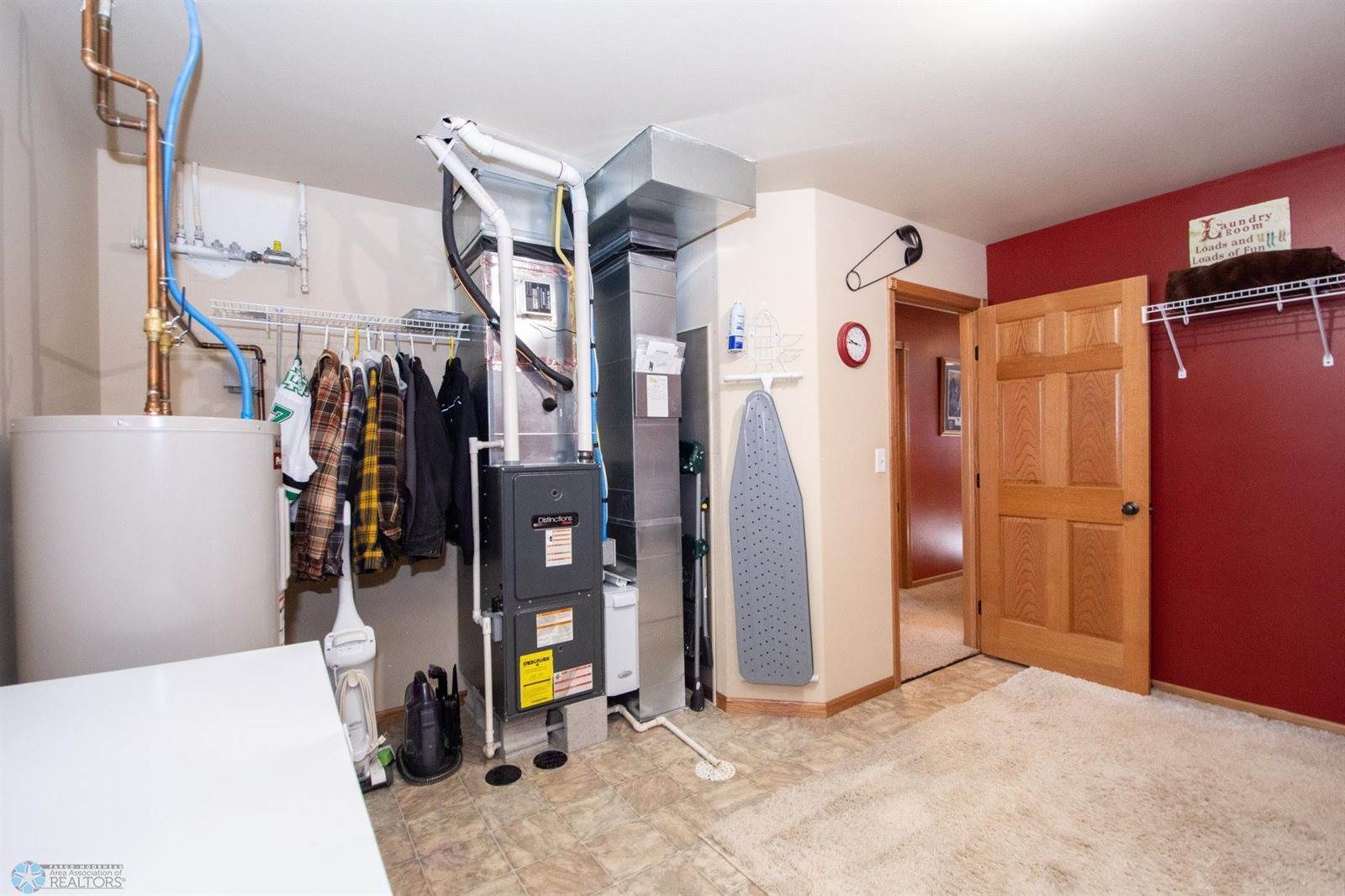 1210 35th Street Circle South, Moorhead, MN 56560