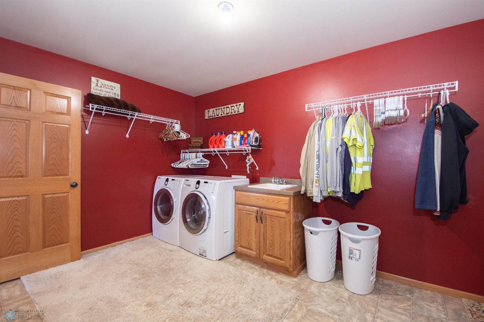 1210 35th Street Circle South, Moorhead, MN 56560