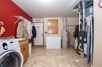 1210 35th Street Circle South, Moorhead, MN 56560